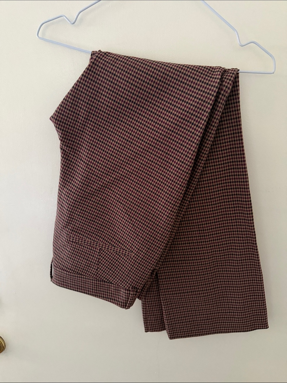 Old Navy Pixie Flare Pants in Burgundy and Black Houndstooth